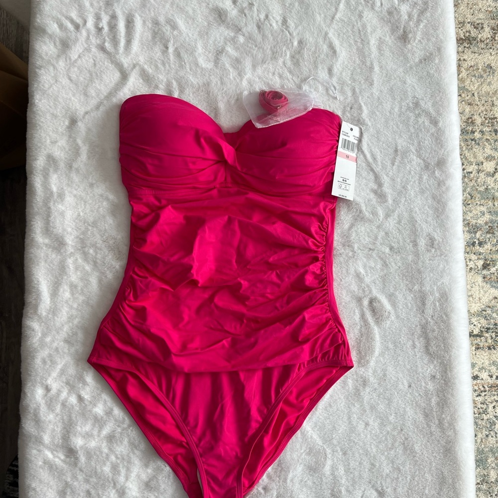Women’s Swimwear One-Piece in Pink